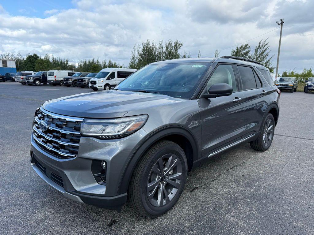 new 2025 Ford Explorer car, priced at $45,133