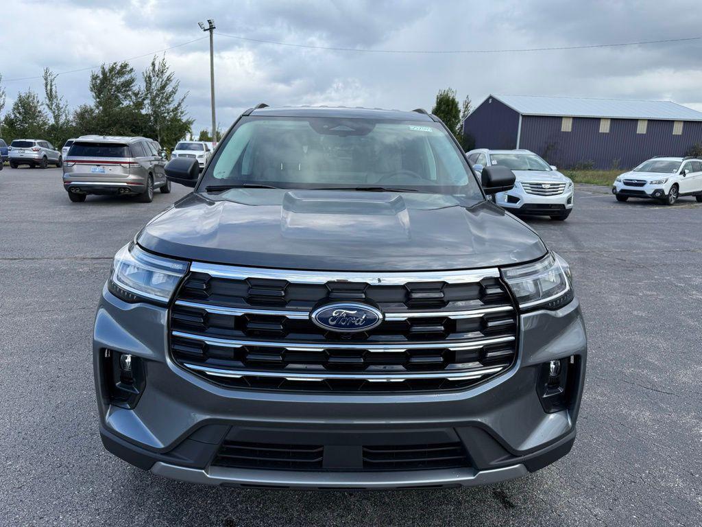 new 2025 Ford Explorer car, priced at $45,133