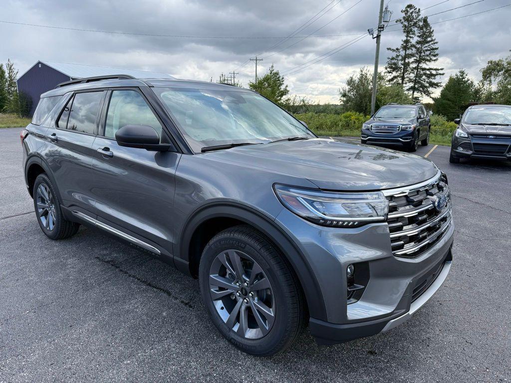 new 2025 Ford Explorer car, priced at $45,133