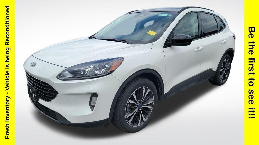 used 2022 Ford Escape car, priced at $27,000