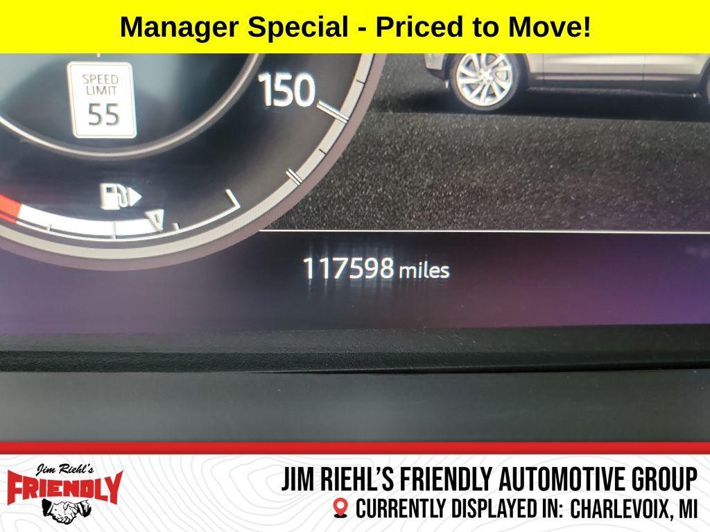 used 2018 Land Rover Discovery car, priced at $13,750