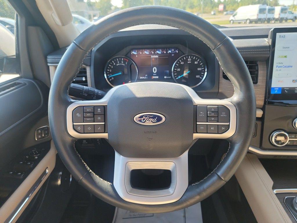 used 2023 Ford Expedition car, priced at $51,500