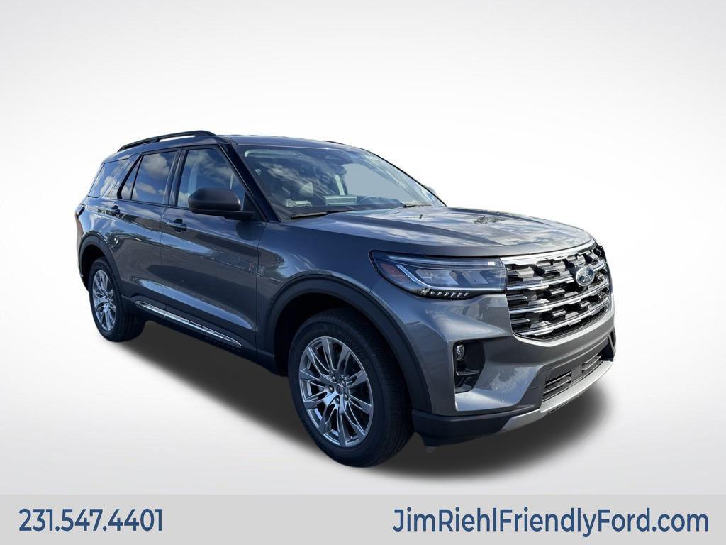 new 2025 Ford Explorer car, priced at $45,542