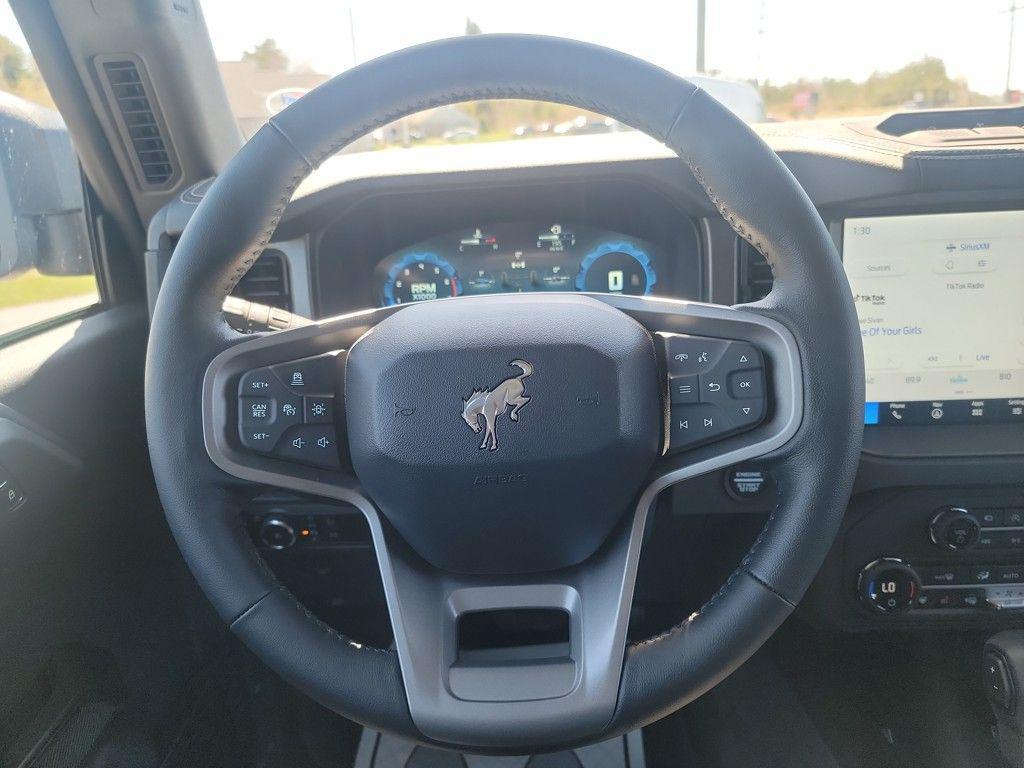 new 2025 Ford Bronco car, priced at $60,639