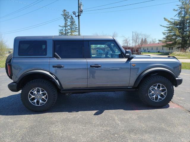 new 2025 Ford Bronco car, priced at $60,639