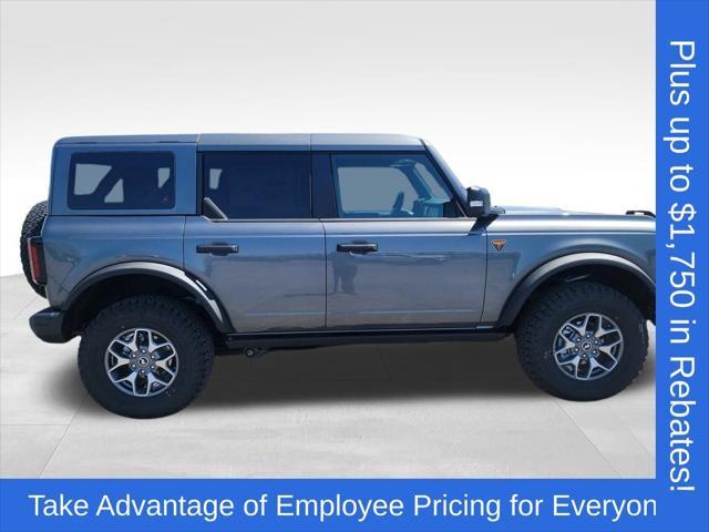 new 2025 Ford Bronco car, priced at $60,639