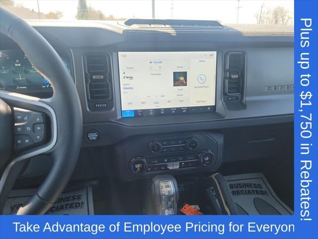 new 2025 Ford Bronco car, priced at $60,639