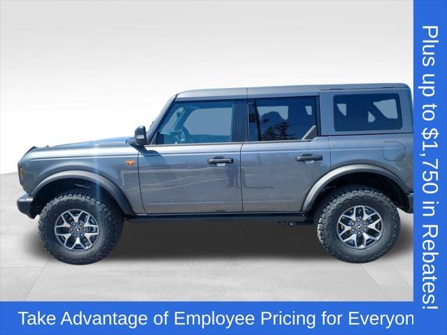 new 2025 Ford Bronco car, priced at $60,639