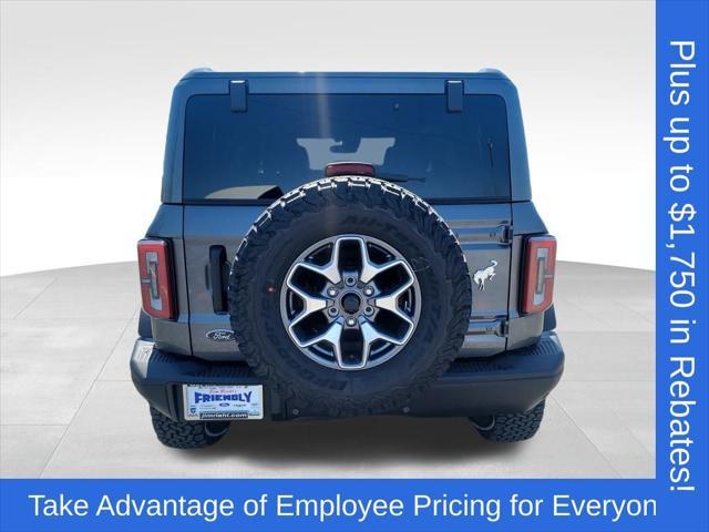 new 2025 Ford Bronco car, priced at $60,639