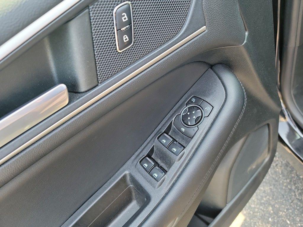 used 2022 Ford Edge car, priced at $24,350