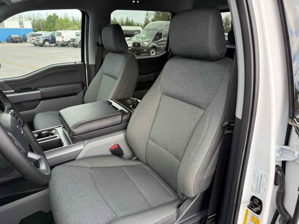 new 2025 Ford F-150 car, priced at $60,651