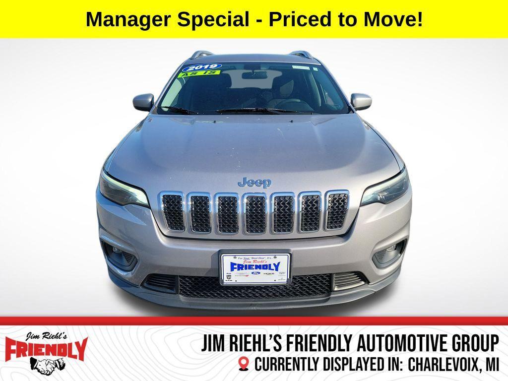 used 2019 Jeep Cherokee car, priced at $10,500