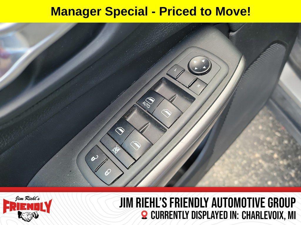 used 2019 Jeep Cherokee car, priced at $10,500