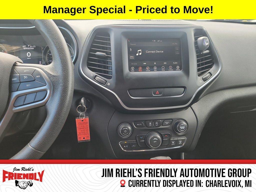 used 2019 Jeep Cherokee car, priced at $10,500