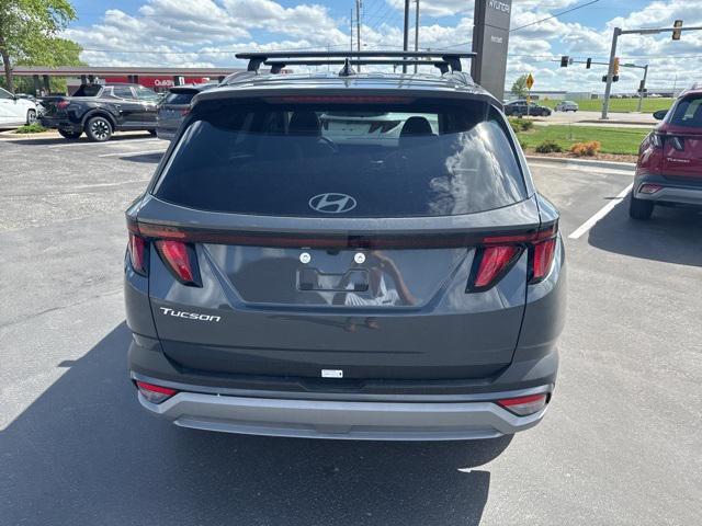 new 2025 Hyundai Tucson car, priced at $32,654