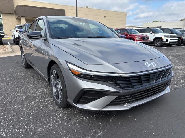 new 2025 Hyundai Elantra car, priced at $25,165