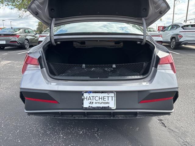 new 2025 Hyundai Elantra car, priced at $25,165