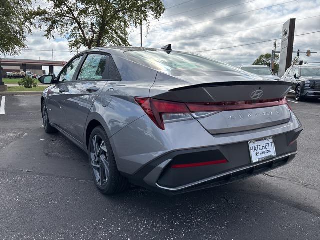 new 2025 Hyundai Elantra car, priced at $25,165