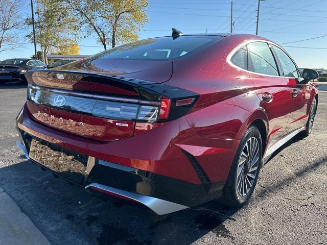 new 2024 Hyundai Sonata Hybrid car, priced at $32,505