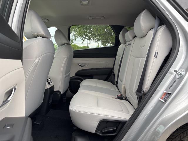 new 2025 Hyundai Tucson car, priced at $34,250