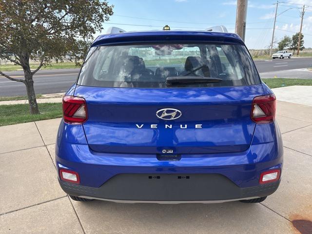 new 2025 Hyundai Venue car, priced at $25,185