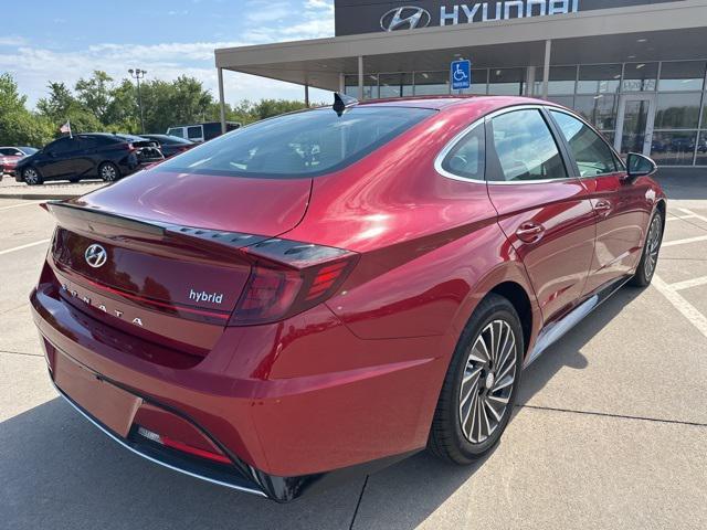 used 2023 Hyundai Sonata Hybrid car, priced at $28,398