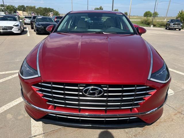 used 2023 Hyundai Sonata Hybrid car, priced at $28,398