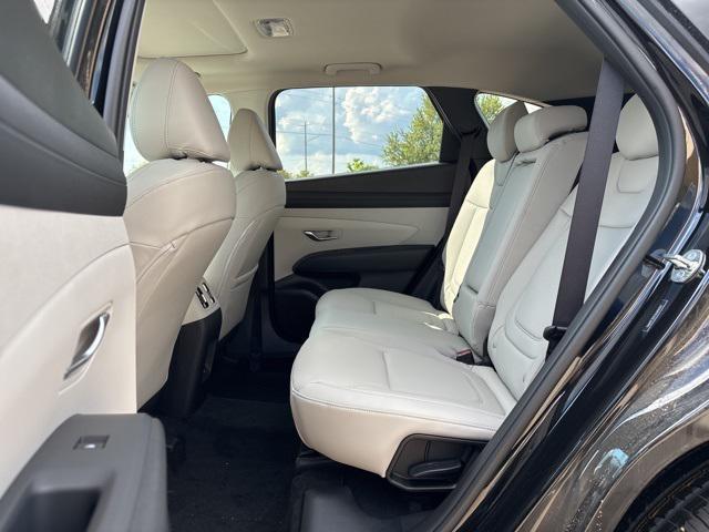 new 2025 Hyundai Tucson car, priced at $35,090