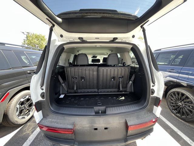 new 2025 Hyundai Santa Fe car, priced at $40,900
