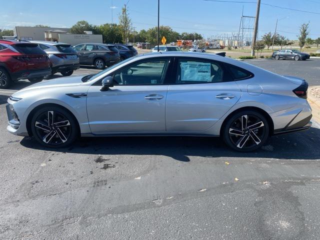 new 2024 Hyundai Sonata car, priced at $35,900