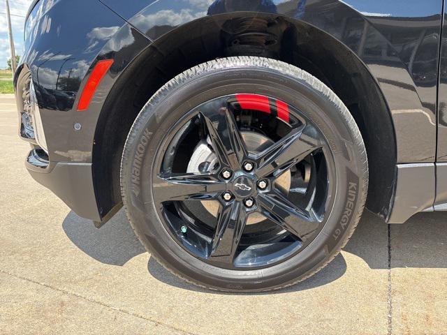 used 2024 Chevrolet Equinox car, priced at $30,998