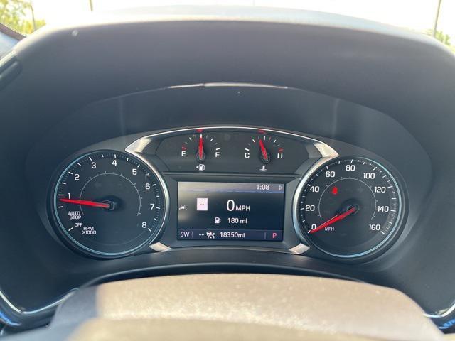 used 2024 Chevrolet Equinox car, priced at $30,998