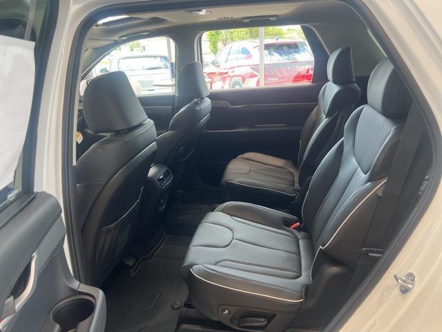 new 2025 Hyundai Palisade car, priced at $47,225