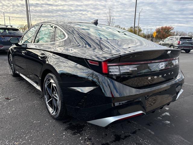 new 2024 Hyundai Sonata car, priced at $31,600