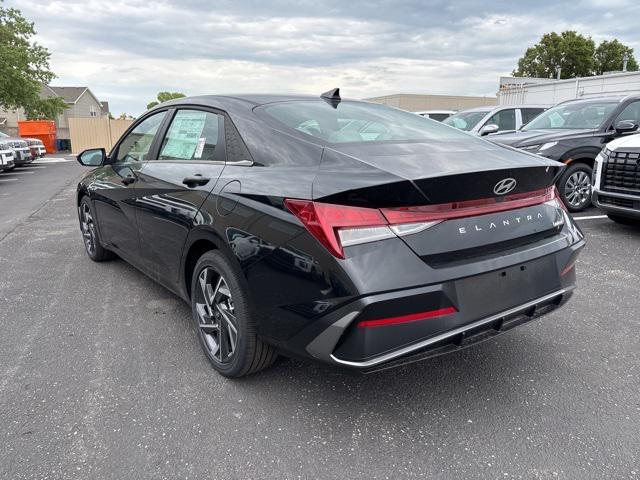 new 2025 Hyundai Elantra car, priced at $28,540