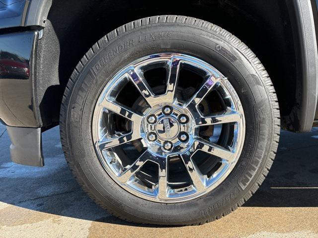 used 2018 GMC Sierra 1500 car, priced at $30,498