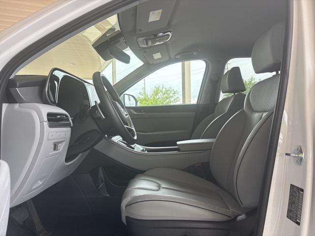 used 2025 Hyundai Palisade car, priced at $39,998