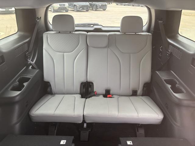 used 2025 Hyundai Palisade car, priced at $39,998