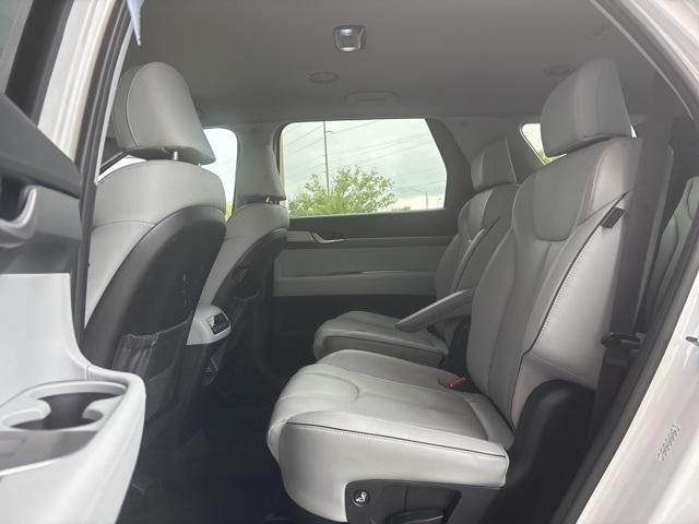 used 2025 Hyundai Palisade car, priced at $39,998