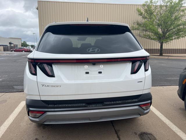 new 2025 Hyundai Tucson car, priced at $37,120