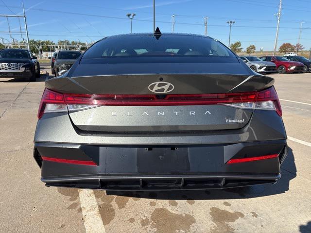 used 2025 Hyundai Elantra car, priced at $21,998