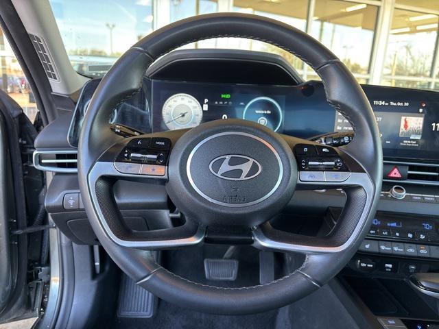 used 2025 Hyundai Elantra car, priced at $21,998