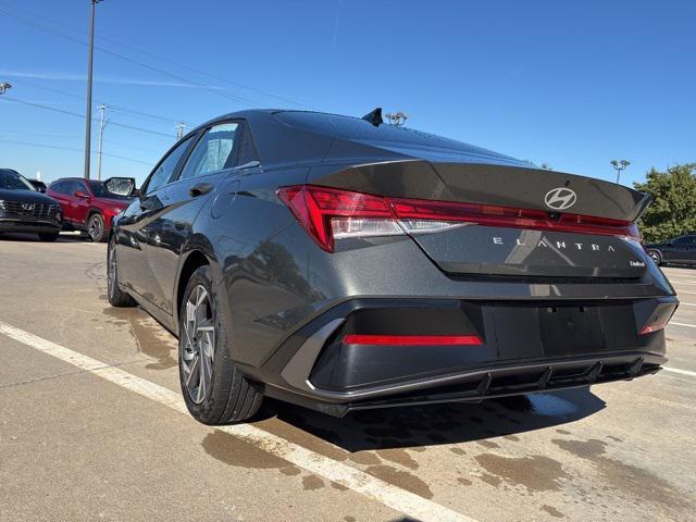 used 2025 Hyundai Elantra car, priced at $21,998