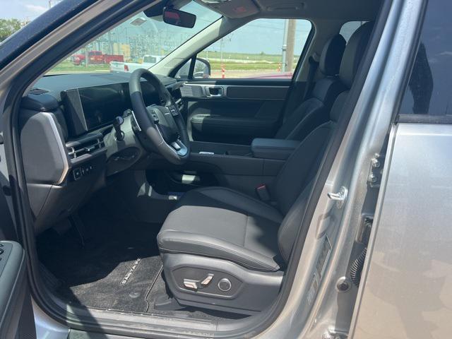 new 2025 Hyundai Santa Fe car, priced at $40,814
