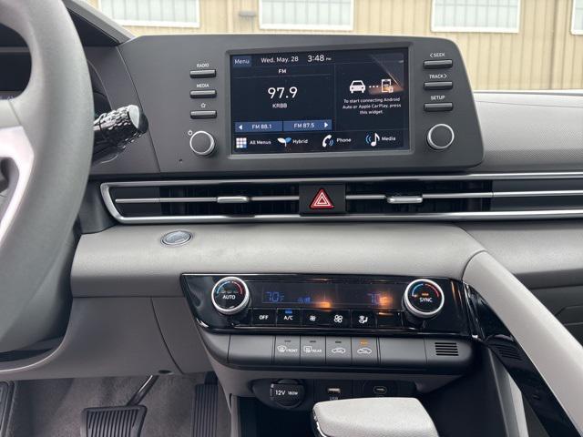 new 2025 Hyundai ELANTRA HEV car, priced at $27,235