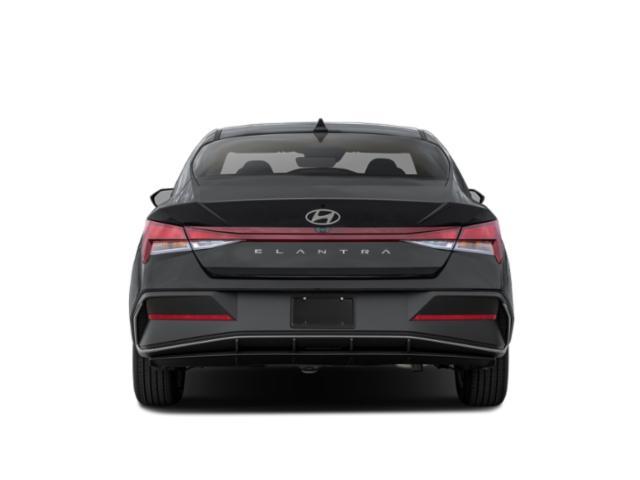 new 2024 Hyundai Elantra car