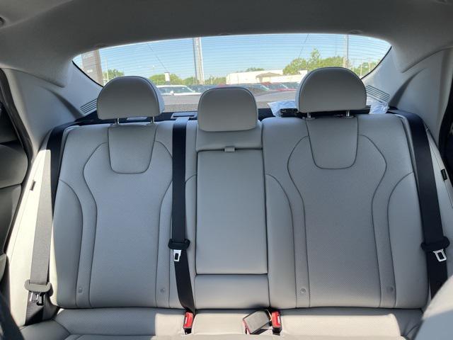 new 2025 Hyundai Elantra car, priced at $31,435