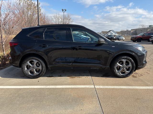 used 2023 Ford Escape car, priced at $24,998