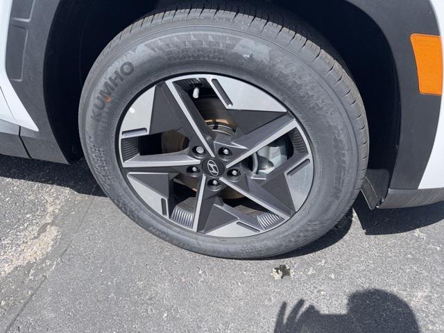new 2025 Hyundai Tucson car, priced at $32,845