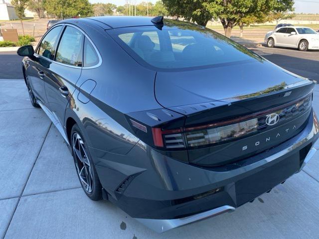 new 2024 Hyundai Sonata car, priced at $31,600